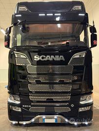 Griglia in acciaio per SCANIA S Next Generation