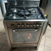 cucina semi-professionale 5 fuochi DELONGHI