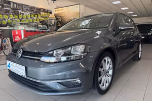 Volkswagen Golf 1.4 TSI 125 CV 5p. Highline BlueMo