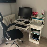 Scrivania PC