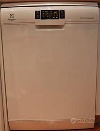 Lavastoviglie Electrolux RSF7530ROW 13 coperti