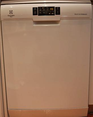 Lavastoviglie Electrolux RSF7530ROW 13 coperti