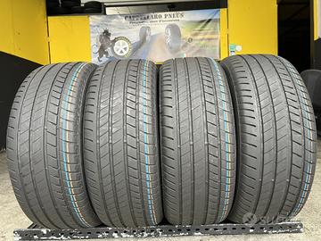 4 Gomme 245/50R19 105W XL Bridgestone 85% residui