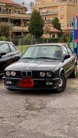 BMW 318i  - “Shadowline”