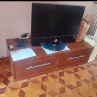porta TV moderno con cassettoni 