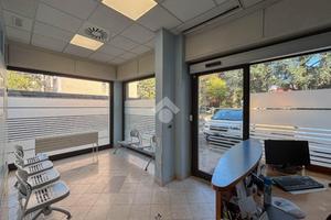 NEGOZIO A CONCOREZZO