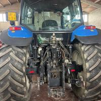 Trattore New Holland