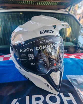 Casco airoh commander 2
