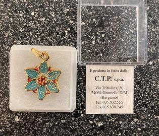 Ciondolo Anastasia 1998 Assieme a Parigi