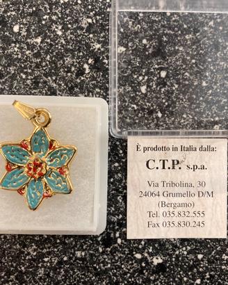 Ciondolo Anastasia 1998 Assieme a Parigi