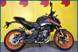 KTM 125 Duke NUOVO - Garantito e Finanziabile