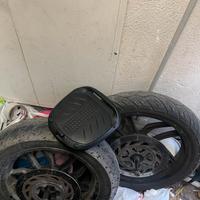 Ricambi people s 150