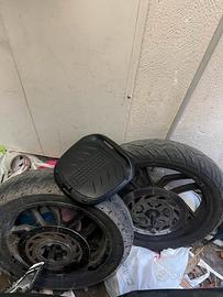 Ricambi people s 150