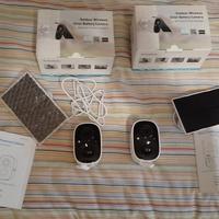 Coppia di telecamere wi-fi con pannelli solari