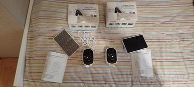 Coppia di telecamere wi-fi con pannelli solari