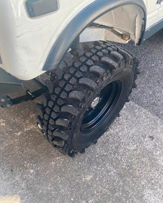gomme 235/80/r15