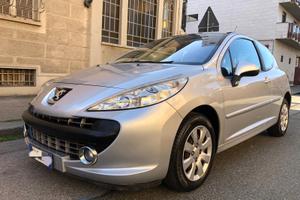 Peugeot 207 1.4 benzina 65000km!!!!!
