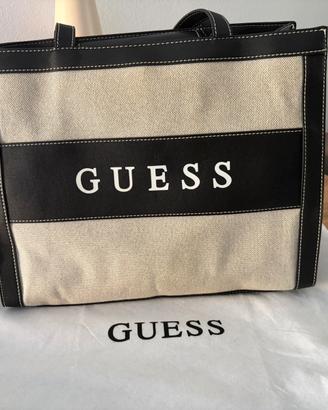 Borsa Guess modello Monique