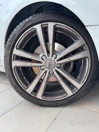 4 ruote Audi 225/40 R18 con Pirelli P7 estive 2025