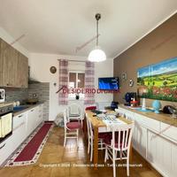 Appartamento, Campofelice di Roccella.