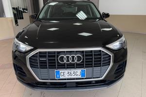 Audi Q3 35 TDI quattro S tronic Business