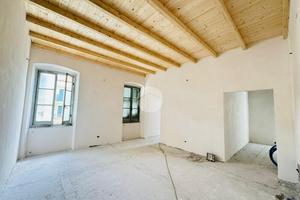CASA SEMINDIPENDENTE A CASARZA LIGURE