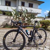 PINARELLO DOGMA F8 SKY JAGUAR 