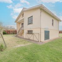 MIRA Casa singola con lo scoperto privato M519