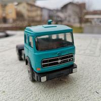 Camion formatoys 1/43