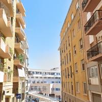 Cagliari, via Olbia, appartamento piano alto