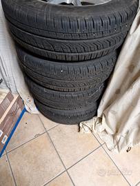 gomme 225/65 R17