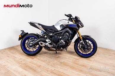 YAMAHA MT 09 SP - 2018