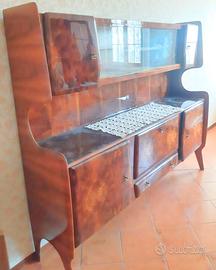 Mobile bar credenza vintage