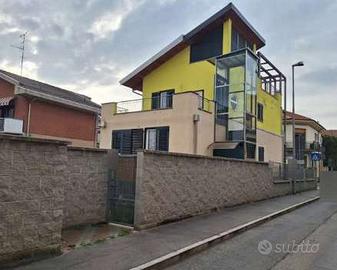 Villetta a Grugliasco (TO)