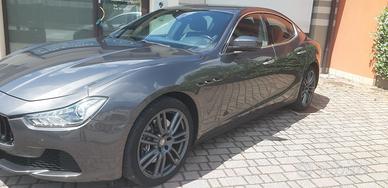 Maserati ghibli 250 cv