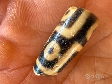 DZI A 9 occhi, 9 EYES DZI , ORIGINALE