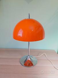 Lampada da tavolo Wila Leutchen