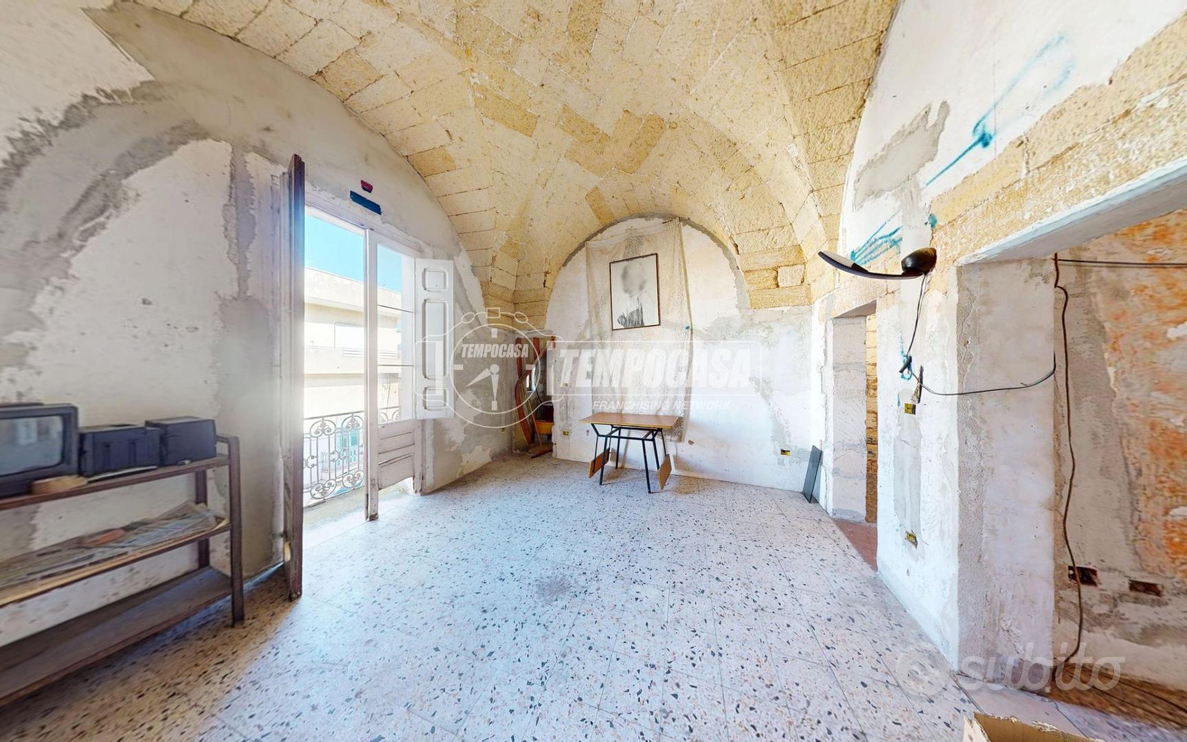 BILOCALE CON TERRAZZO A TREPUZZI - Vista 4
