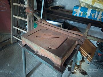 Cesoia e taglia carta da collezione 