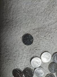 50 monete metalliche da lire 50