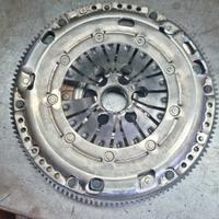 Volano+frizione+cuscinetto originale vw golf 5