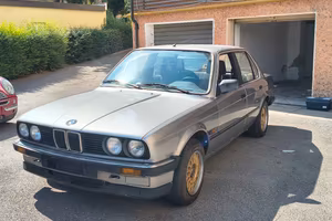 BMW serie 3 E30 1987 318