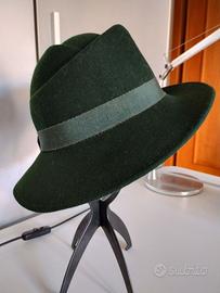 Cappello in feltro di lana verdone