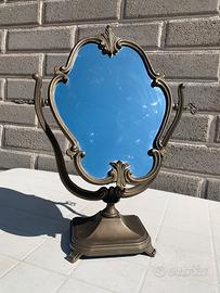 Specchio antico di bronzo bellissim