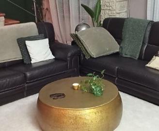 Coppia di divani in vera pelle