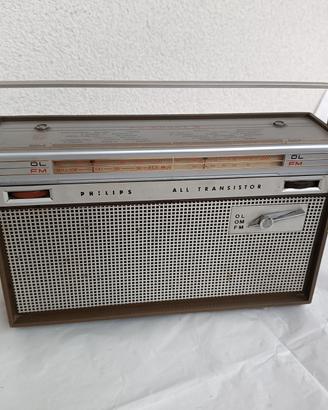 coppia transistor radio con custodia 