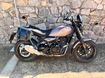 ROYAL ENFIELD GUERRILLA 450