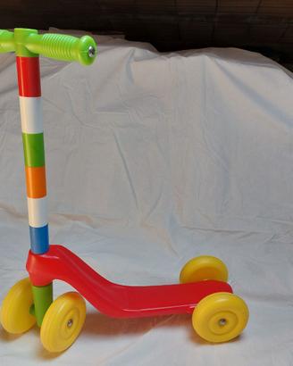 Monopattino 4 ruote bambino / bambina