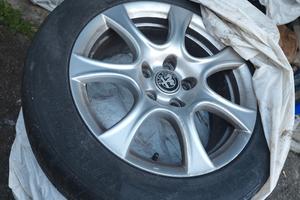 cerchi + gomme invernali Giulietta 205 55 r16 91T