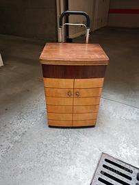 macchina da cucire Wilson con mobiletto 